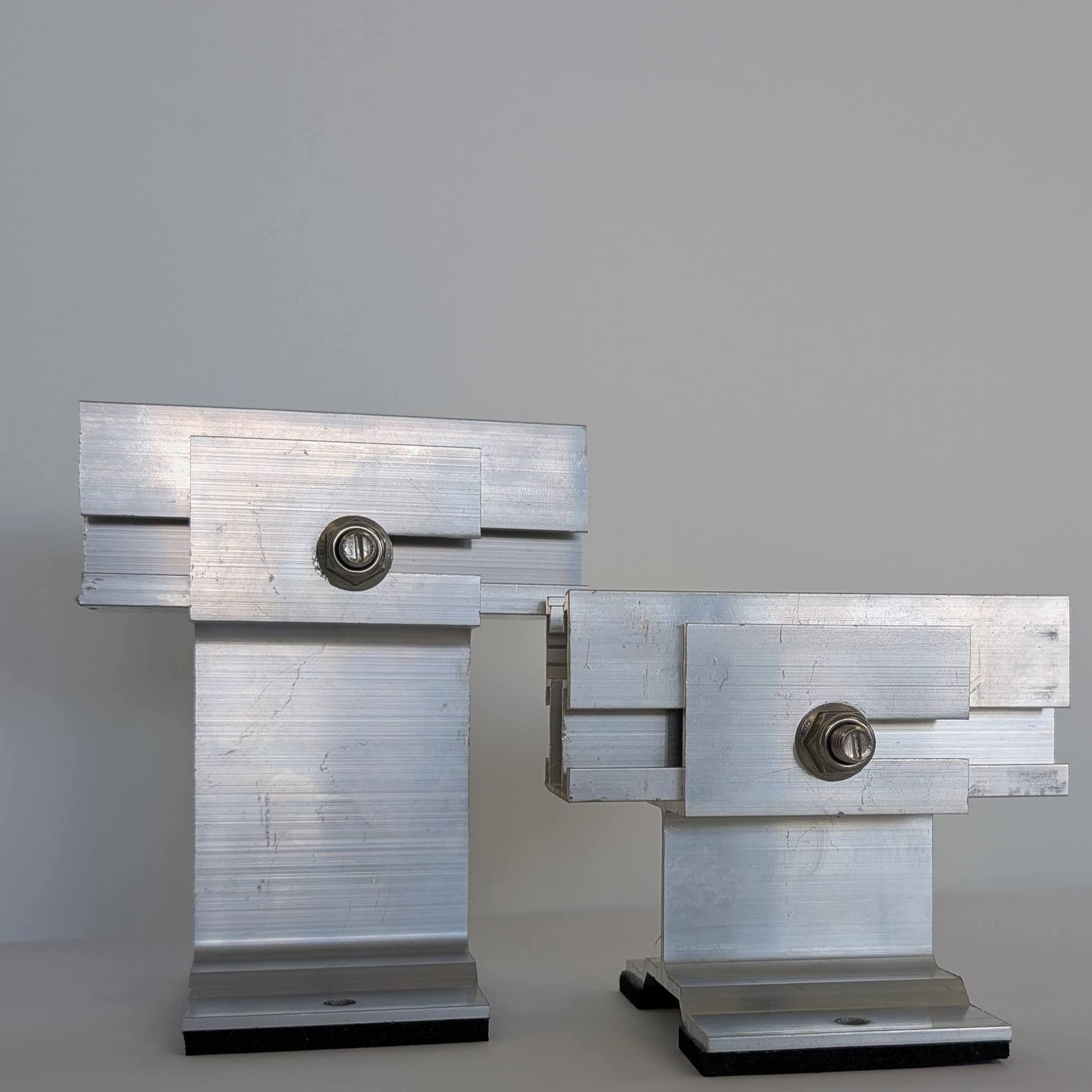 Anchors & Stand-Offs – Astra Racking